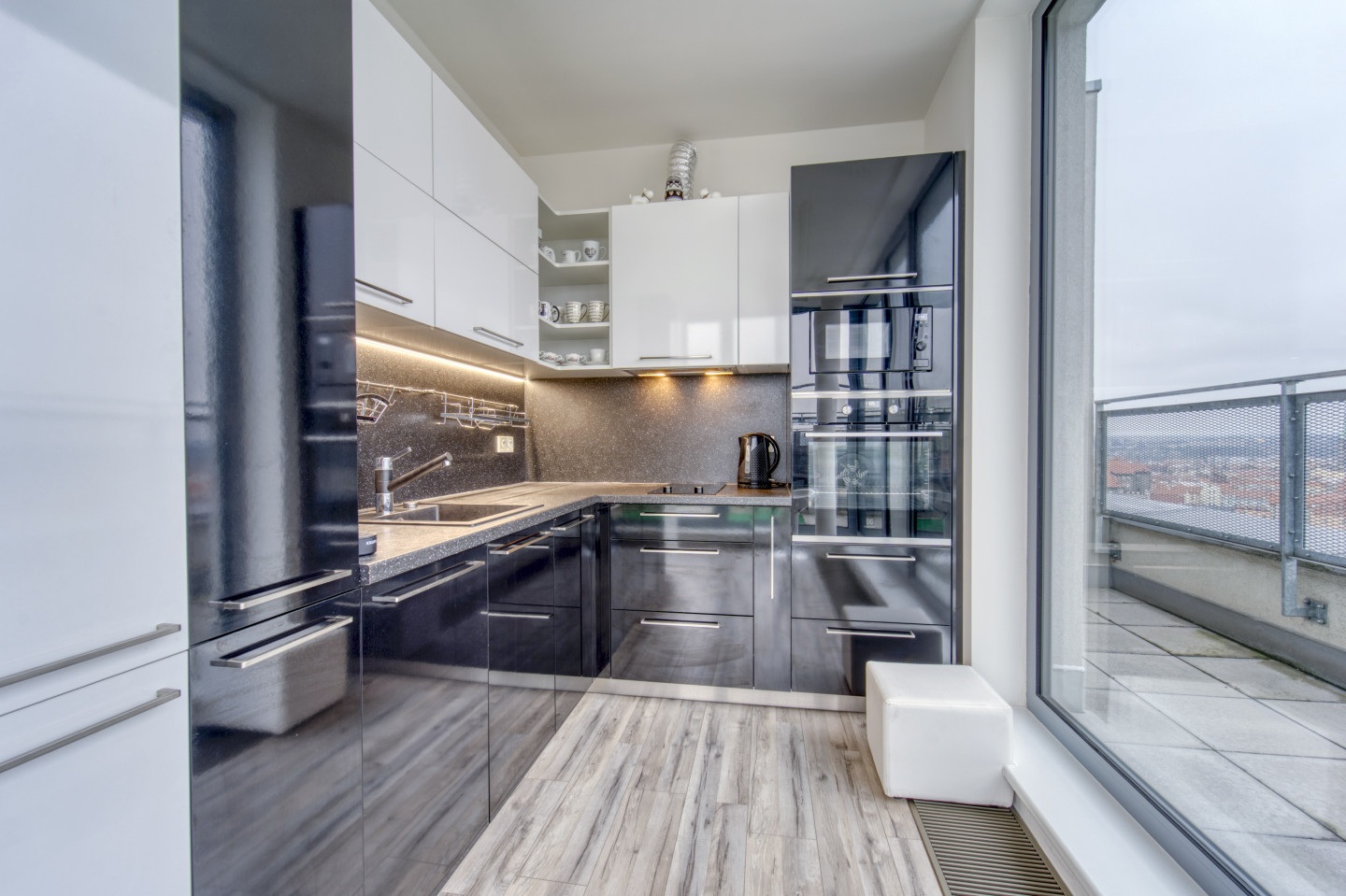 Prodej bytu 2+kk, 68 m², Plzeň, ul. Stehlíkova