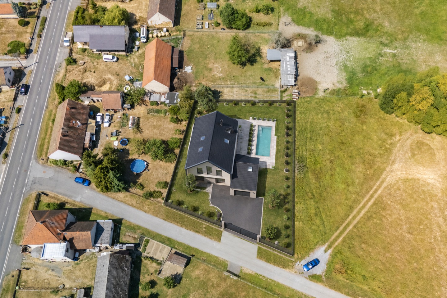 Prodej pozemku k bydlení, 1729 m²